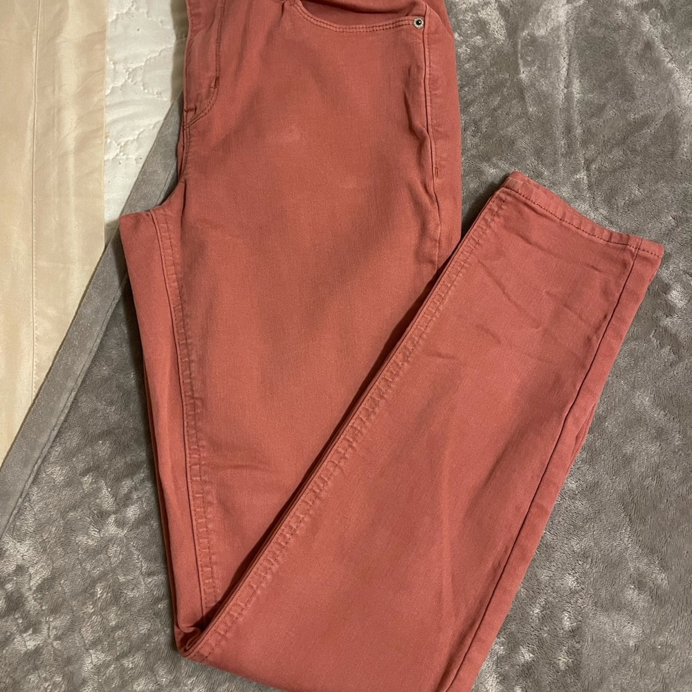 Old Navy Skinny Jeans